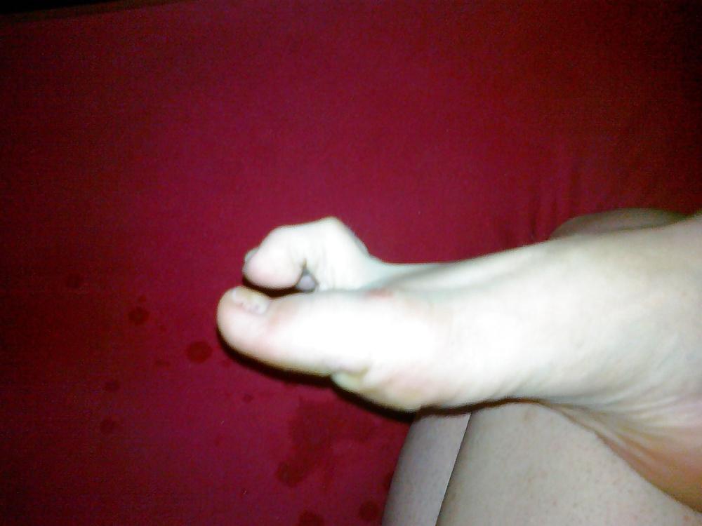 10P Karina 's Feet - Foot model spreads long flexible toes