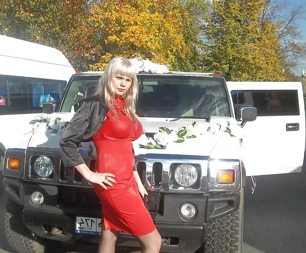 16P Busty Russian Woman 270