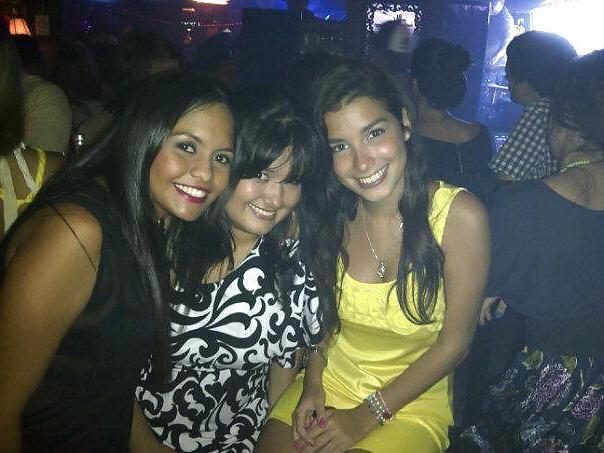 9P Colombian hot babe gorgeous latina