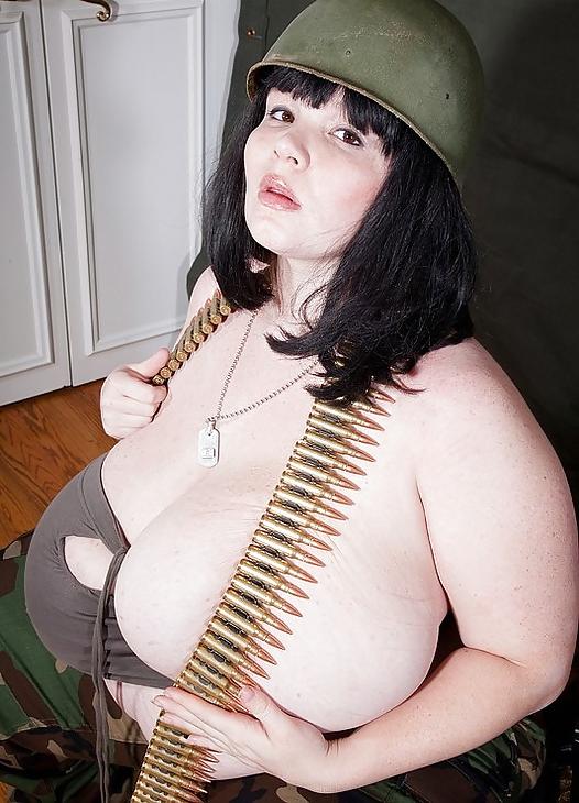 9P Double Barrel Militant Mega BBW Bombs