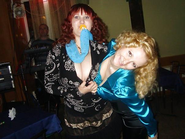 8P Busty Russian Woman 365