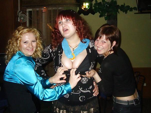 8P Busty Russian Woman 365