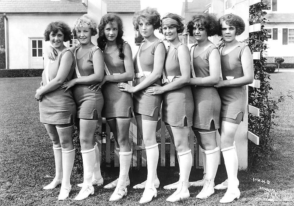 12P The Beauty of Vintage Beauty Contest (non nude)