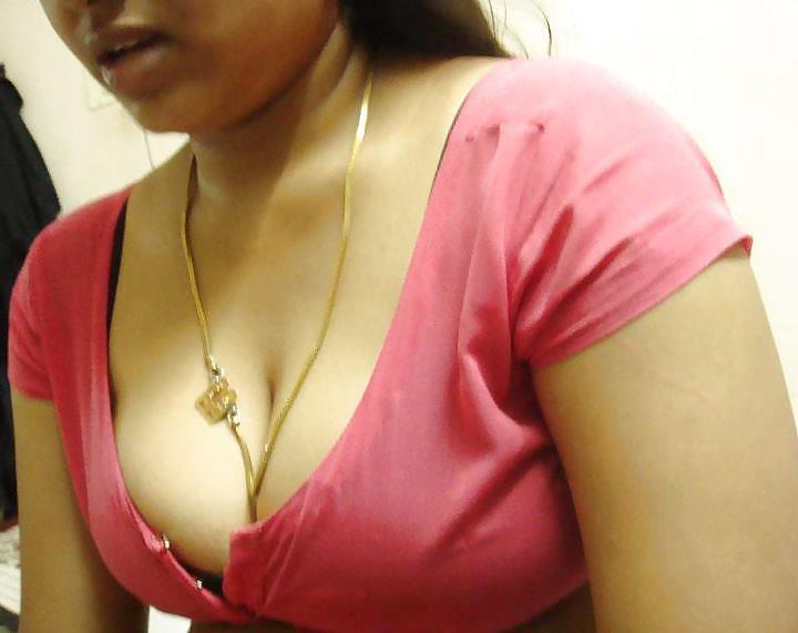 25P Desi Candid...