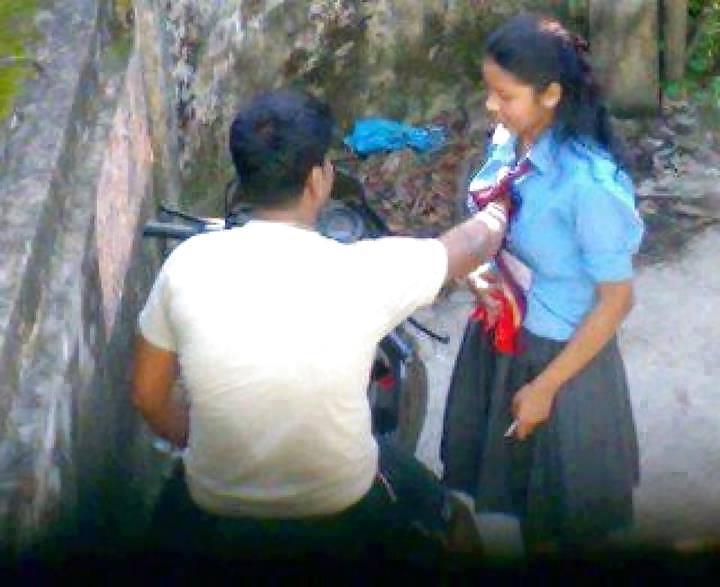 25P Desi Candid...