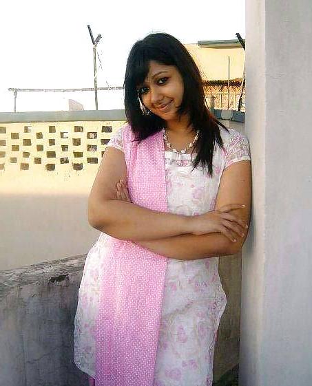 25P Desi Candid...