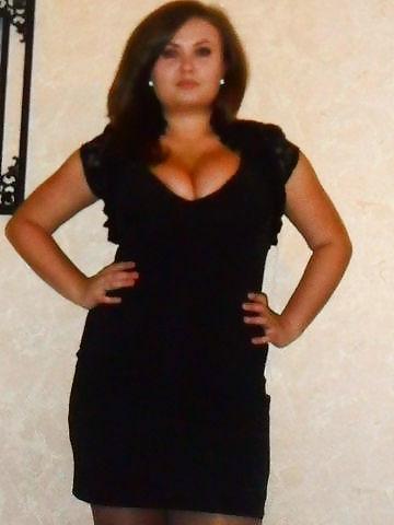 17P Busty Russian Woman 205