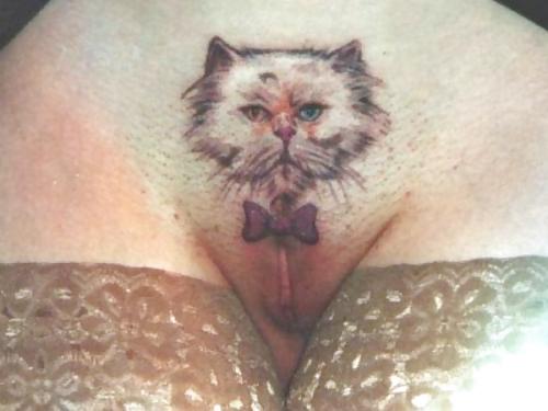 14P The Beauty of Amateur Pussy Tattoo