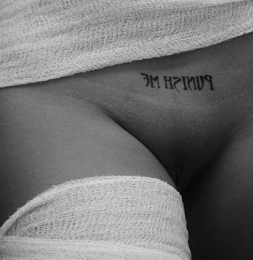 14P The Beauty of Amateur Pussy Tattoo