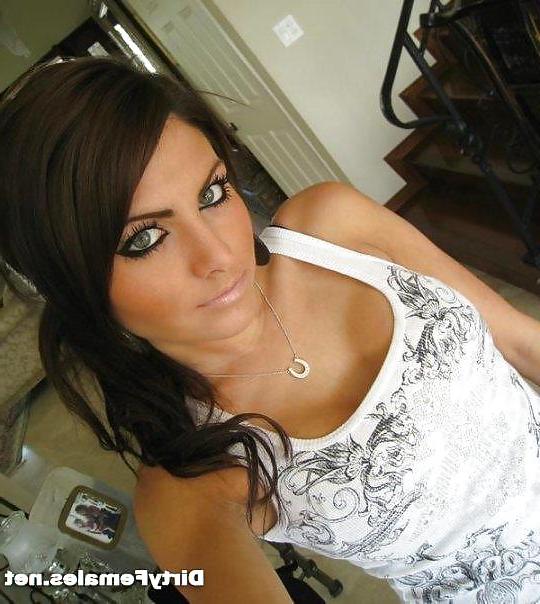 25P Self shot hotties No 39