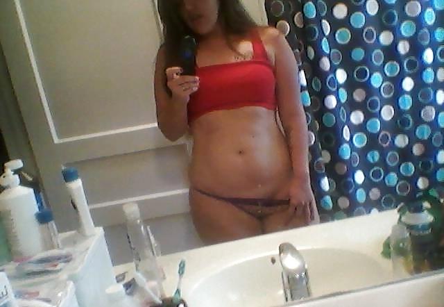 25P Nice Round Ass on Her