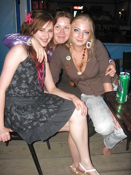 14P Busty Russian Woman 222