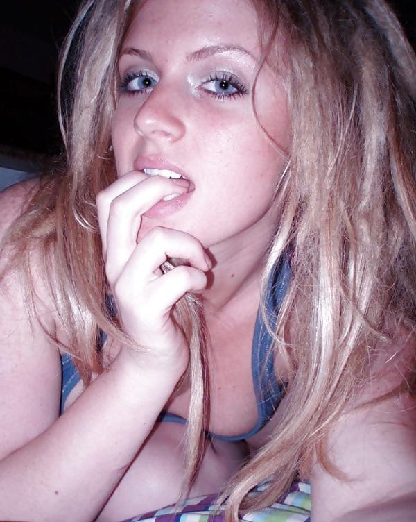 7P BLUE EYED BLONDE
