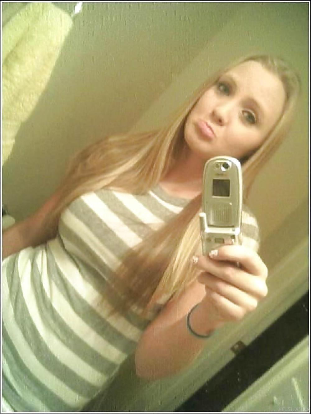 25P Self shot 23