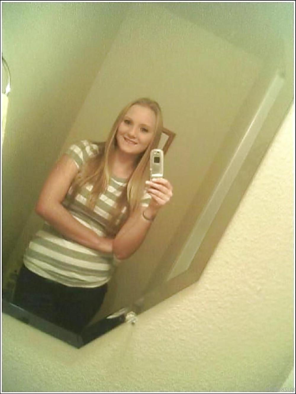 25P Self shot 23