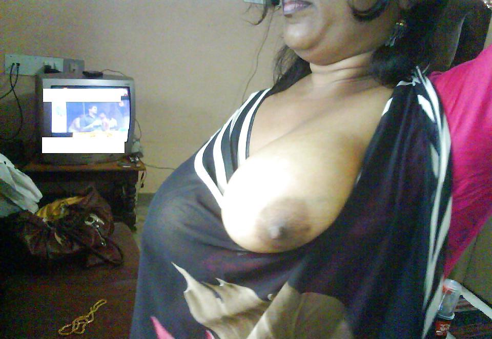 14P Desi Milktank Aunts