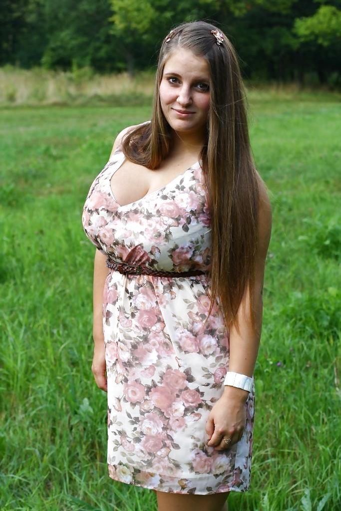 10P Busty Russian Woman 20