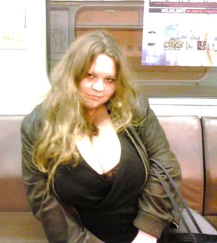 10P Busty Russian Woman 459