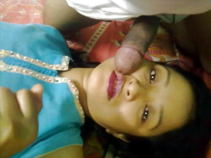 9P Dick Sucking Desi Girls