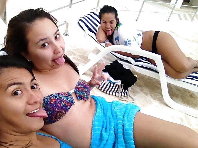 25P Colombian girls hot latina mix