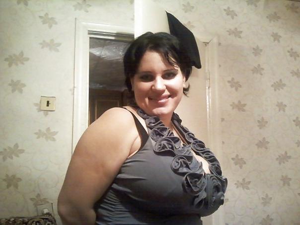 10P Busty Russian Woman 388