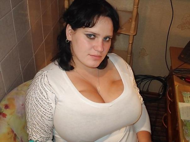 10P Busty Russian Woman 388