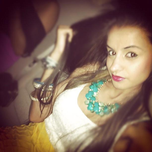11P Desi girl NN