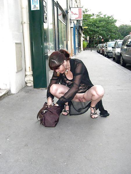 24P Girls - upskirt downbluse self shots