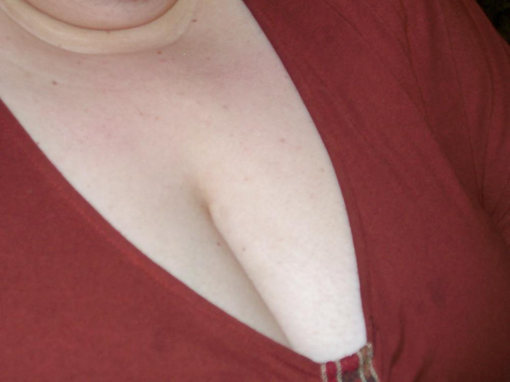 14P She may not be a looker but boy can she suck cock.