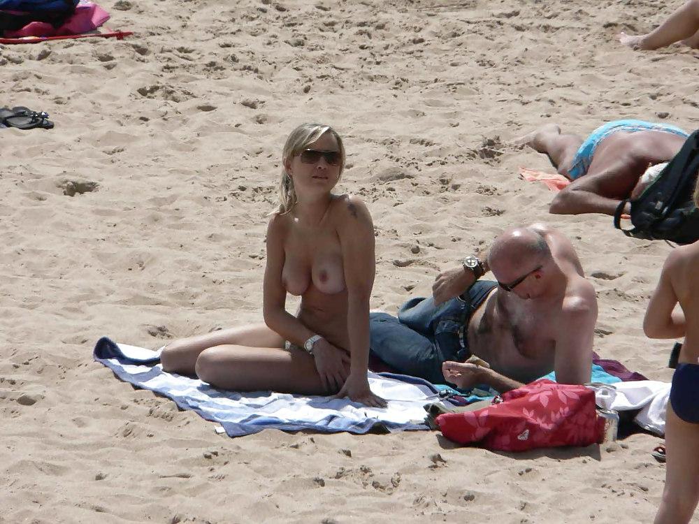 25P The beach 92