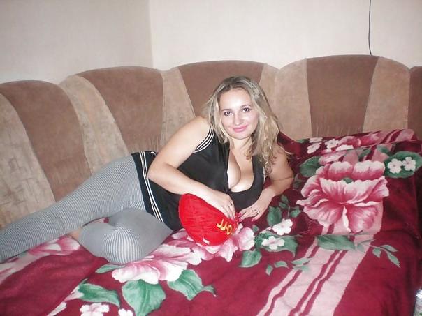 10P Busty Russian Woman 79