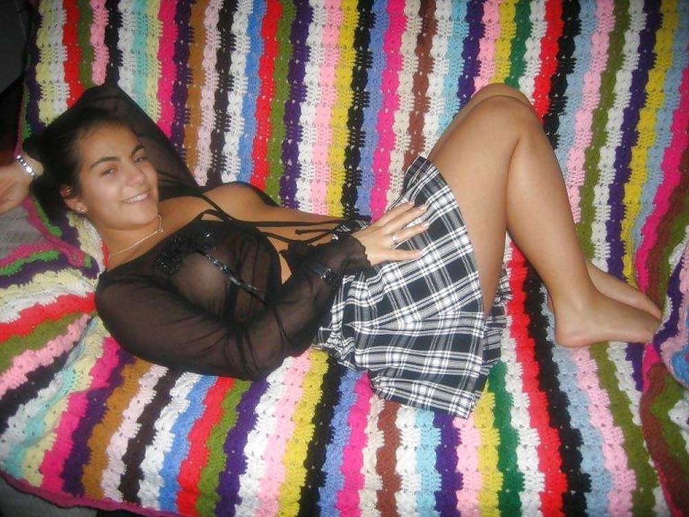 12P The Beauty of Amateur College Teens