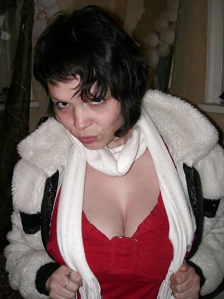 12P Busty Russian Woman 712