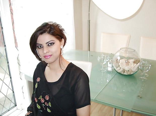 25P I Love Desi Porno