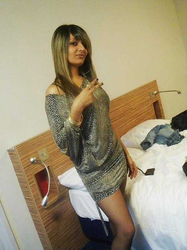 25P I Love Desi Porno
