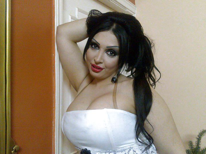 25P Arab beauty 5