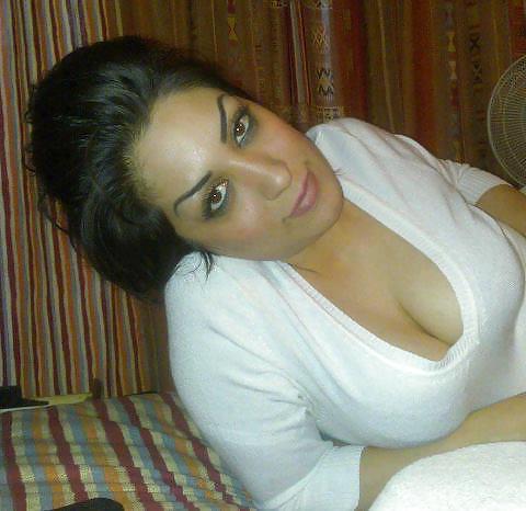 25P Arab beauty 5