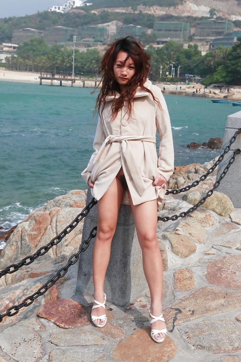 12P The Beauty of Amateur Hairy Chinese Teen