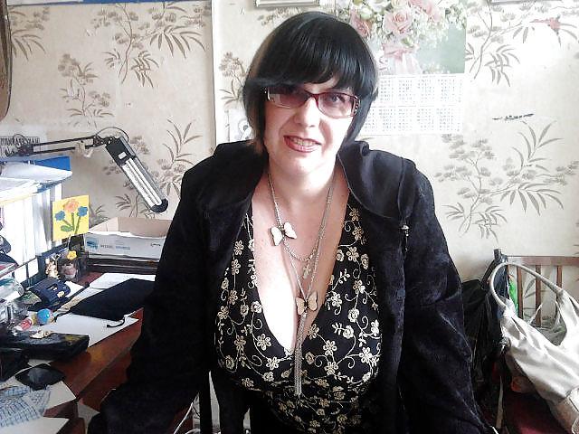 8P Busty Russian Woman 512