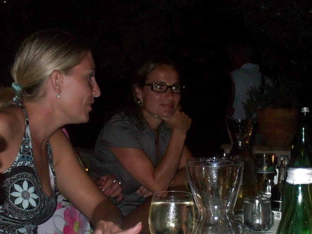 25P Stolen Pics - Group of Girls in Holidays Part 3