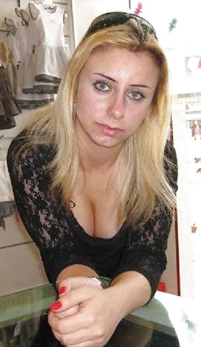 6P Turkish woman