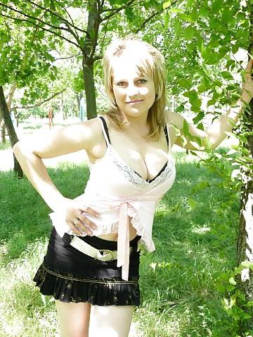 13P Busty Russian Woman 192