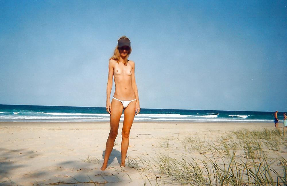 4P Wife at the beach