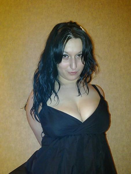 8P Busty Russian Woman 392