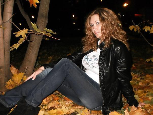 8P Busty Russian Woman 477