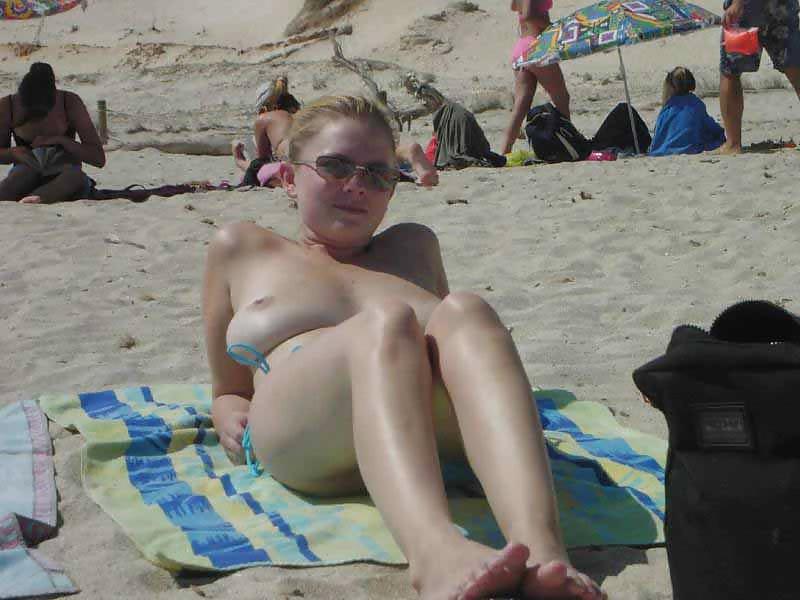 25P The beach 127