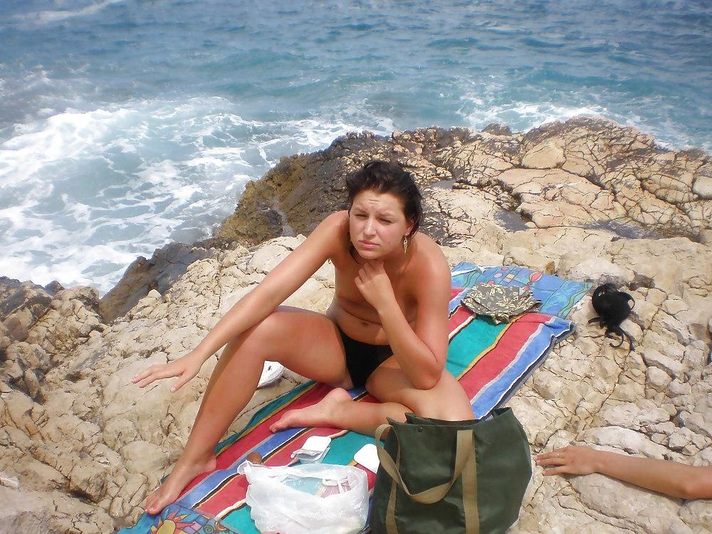 25P The beach 127