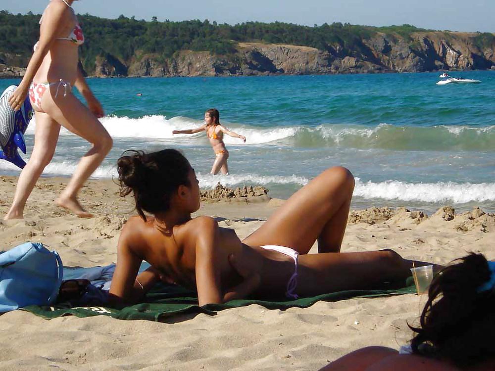 25P The beach 43