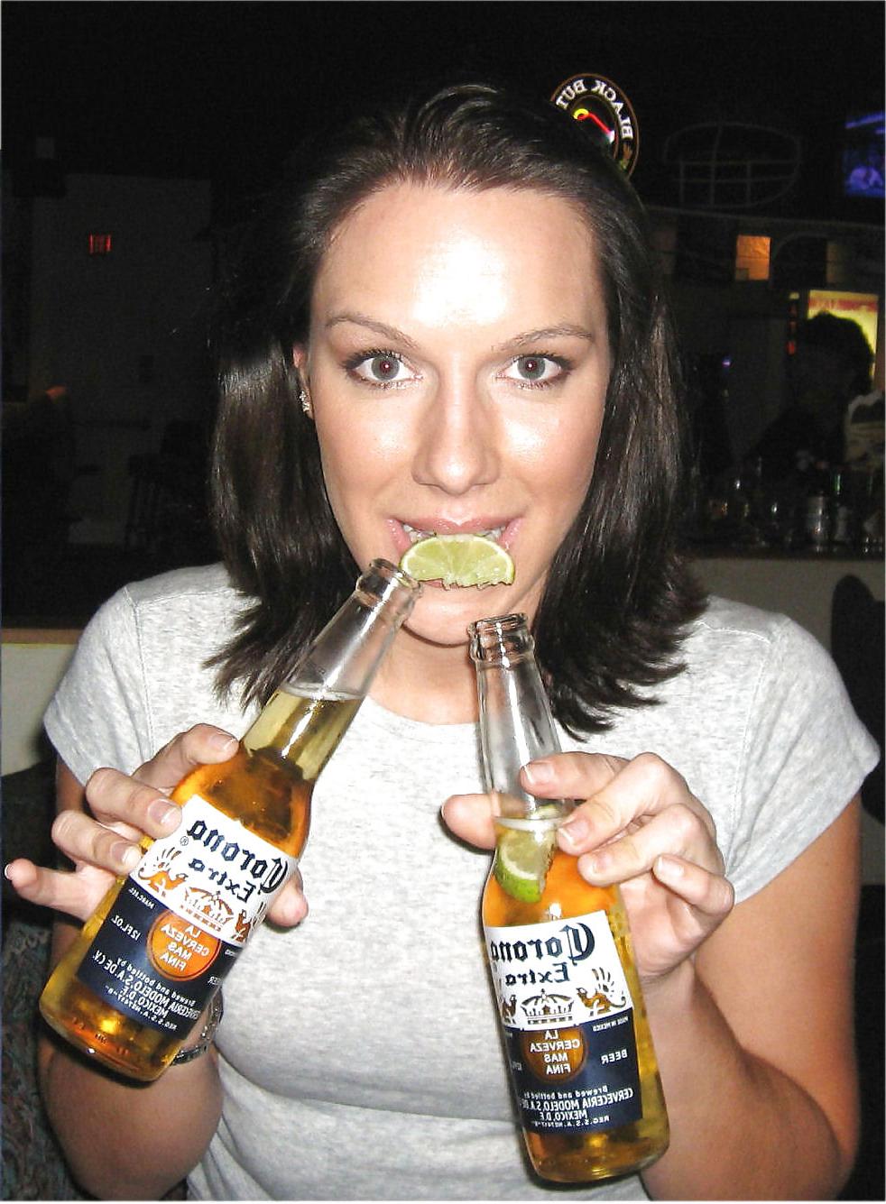 25P Brunette Sexy College Friend Partying
