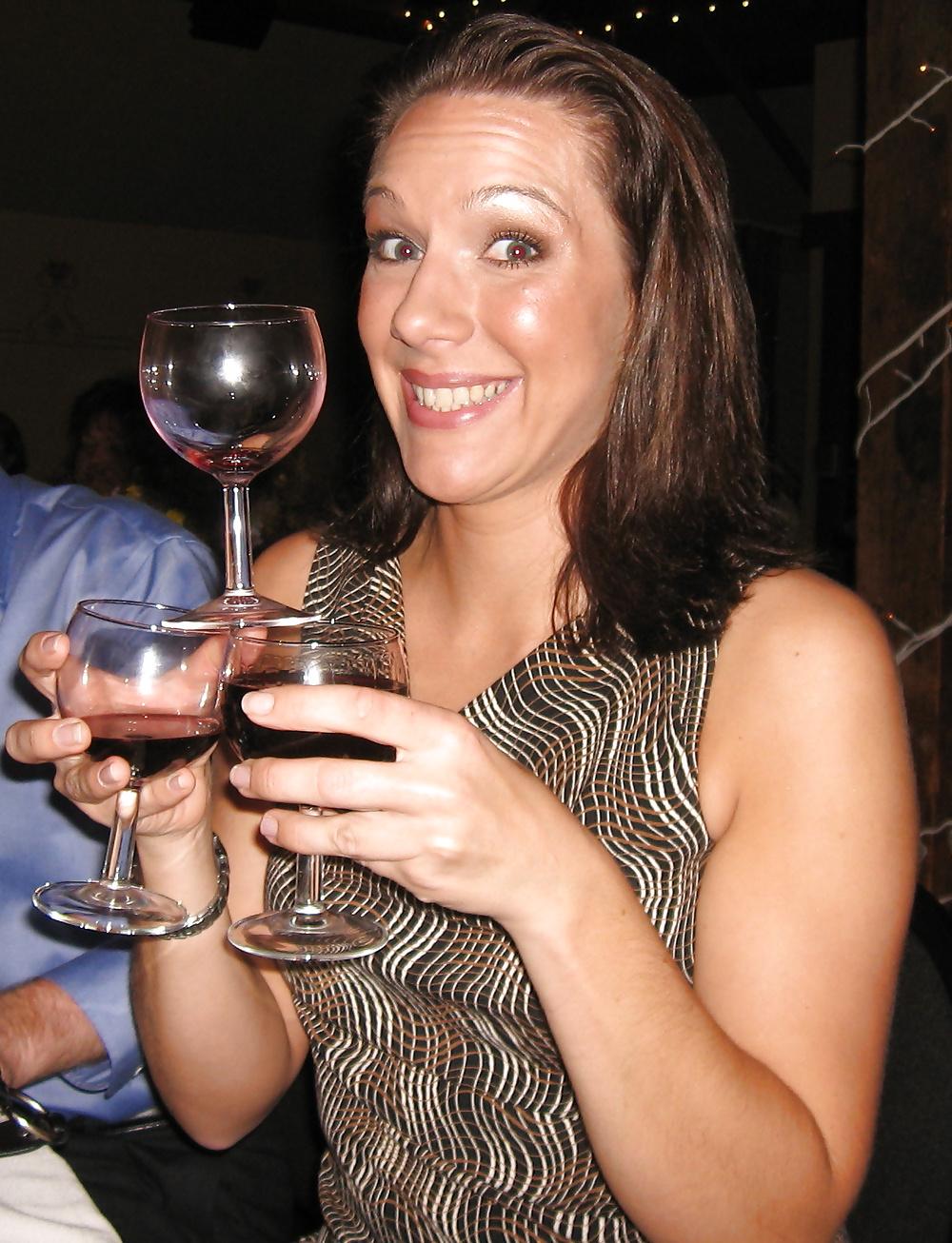 25P Brunette Sexy College Friend Partying